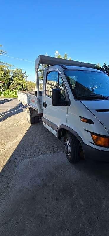 Usata Iveco Daily 125 CV (91 kW) 2003