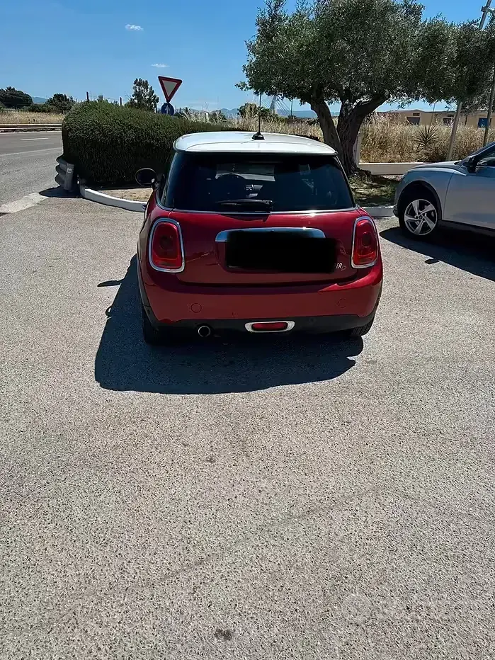 Usata Mini Cooper D 116 CV (85 kW) 2015 Utilitaria