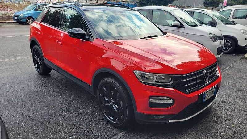 Rosso Usata 2022 VW T-Roc R-line SUV | 16.900 € (Super prezzo) - Immagine 1/4