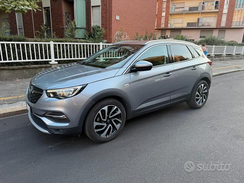 Usata Opel Grandland X Ultimate 120 CV (88 kW) 2018 Grigio SUV
