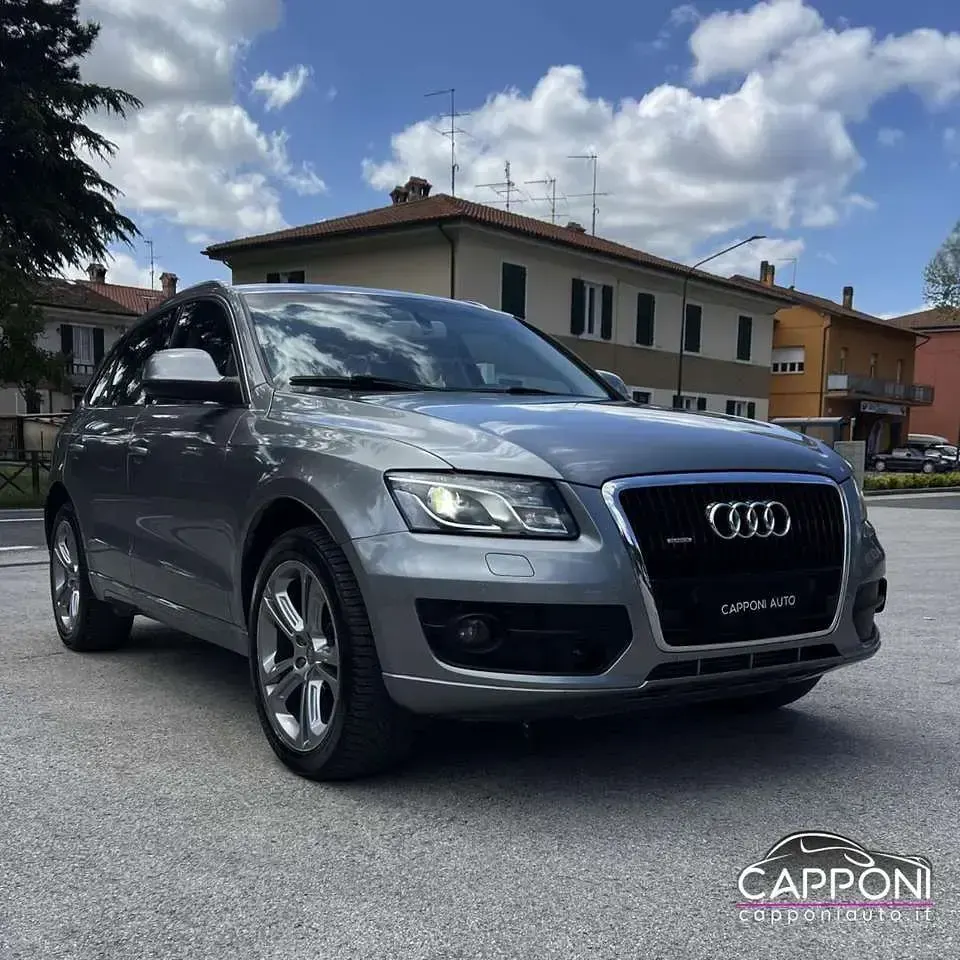 Usata Audi Q5 239 CV (175 kW) 2009 Grigio SUV