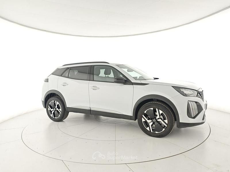 Używany Peugeot 2008 Allure 101 KM (74 kW) 2025 SUV