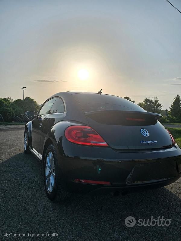 Usata VW Beetle Sportline 160 CV (117 kW) 2012 Nero Utilitaria