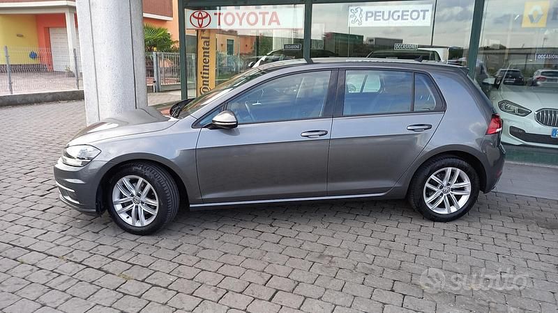 Usata VW Golf VII Business 116 CV (85 kW) 2019 Indium grey Berlina