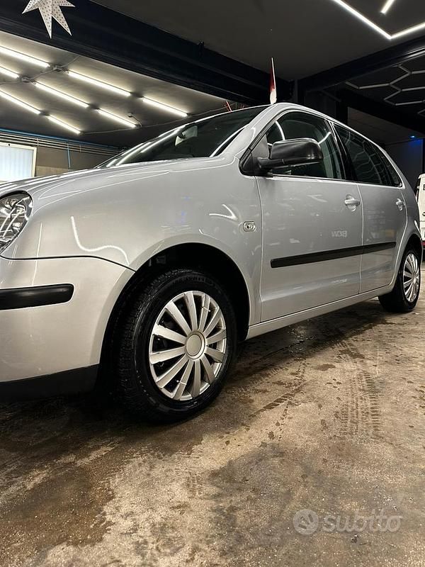 Usata VW Polo 2002 Grigio Berlina