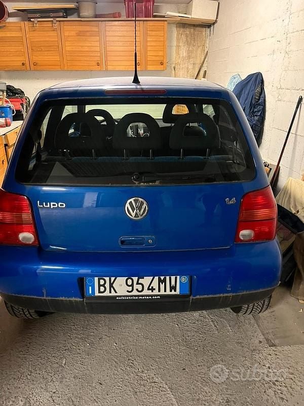 Usado VW Lupo 2001 Azul Utilitario