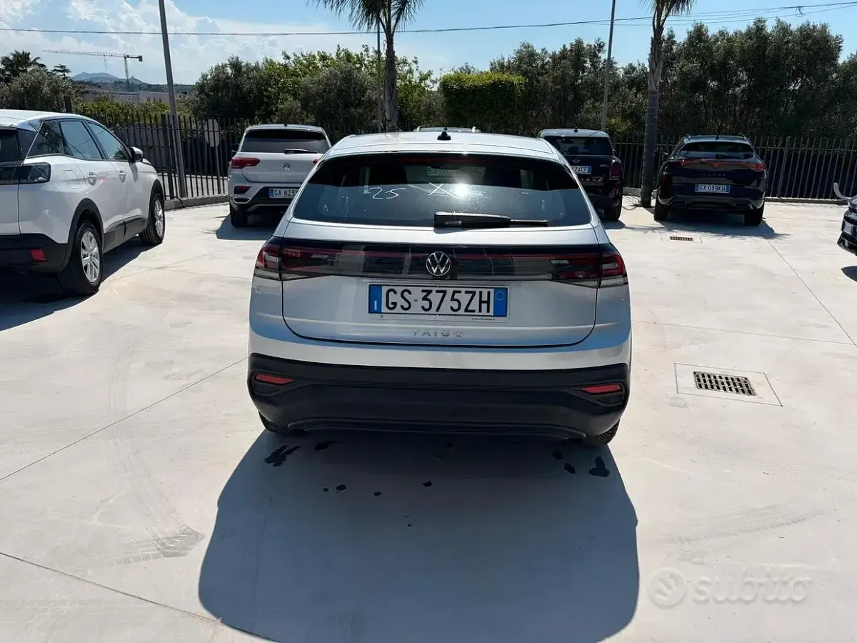 Usata VW Taigo Life 110 CV (80 kW) 2024 Grigio SUV