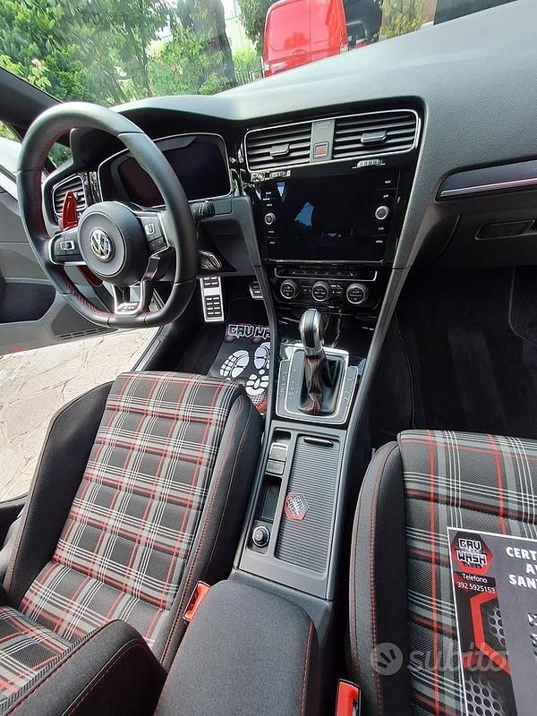 Usata VW Golf VII GTI 245 CV (180 kW) 2018 Bianco Berlina