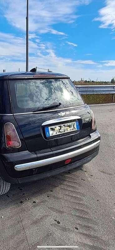 Usata Mini One D 75 CV (55 kW) 2004 Nero Utilitaria