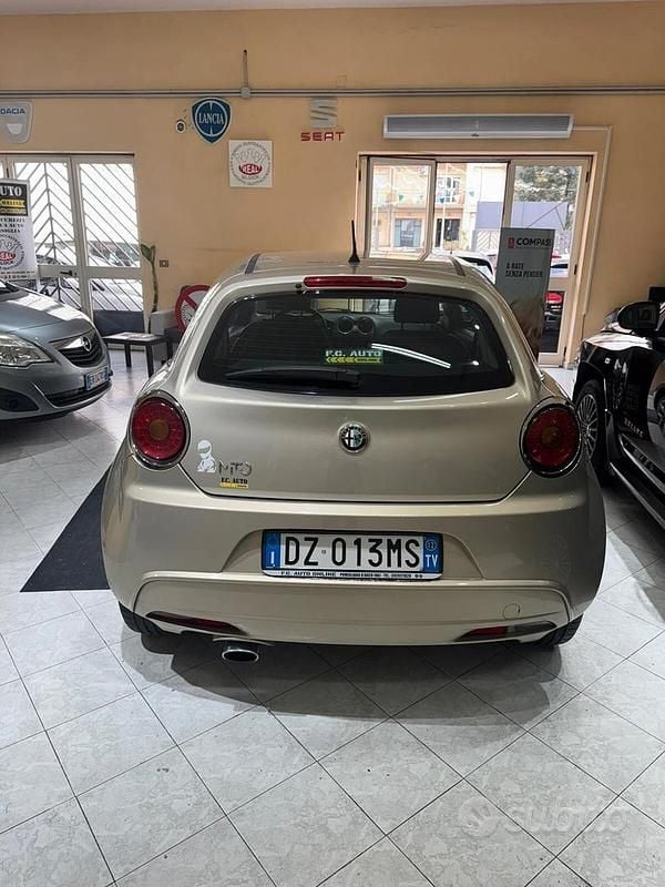 Usata Alfa Romeo MiTo Distinctive 119 CV (87 kW) 2010 Marrone Utilitaria