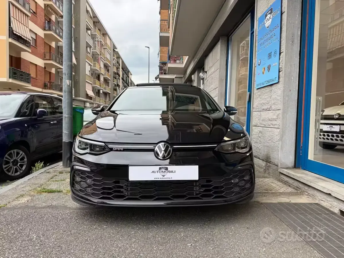 Usata VW Golf VIII GTI 245 CV (180 kW) 2024 Nero Berlina