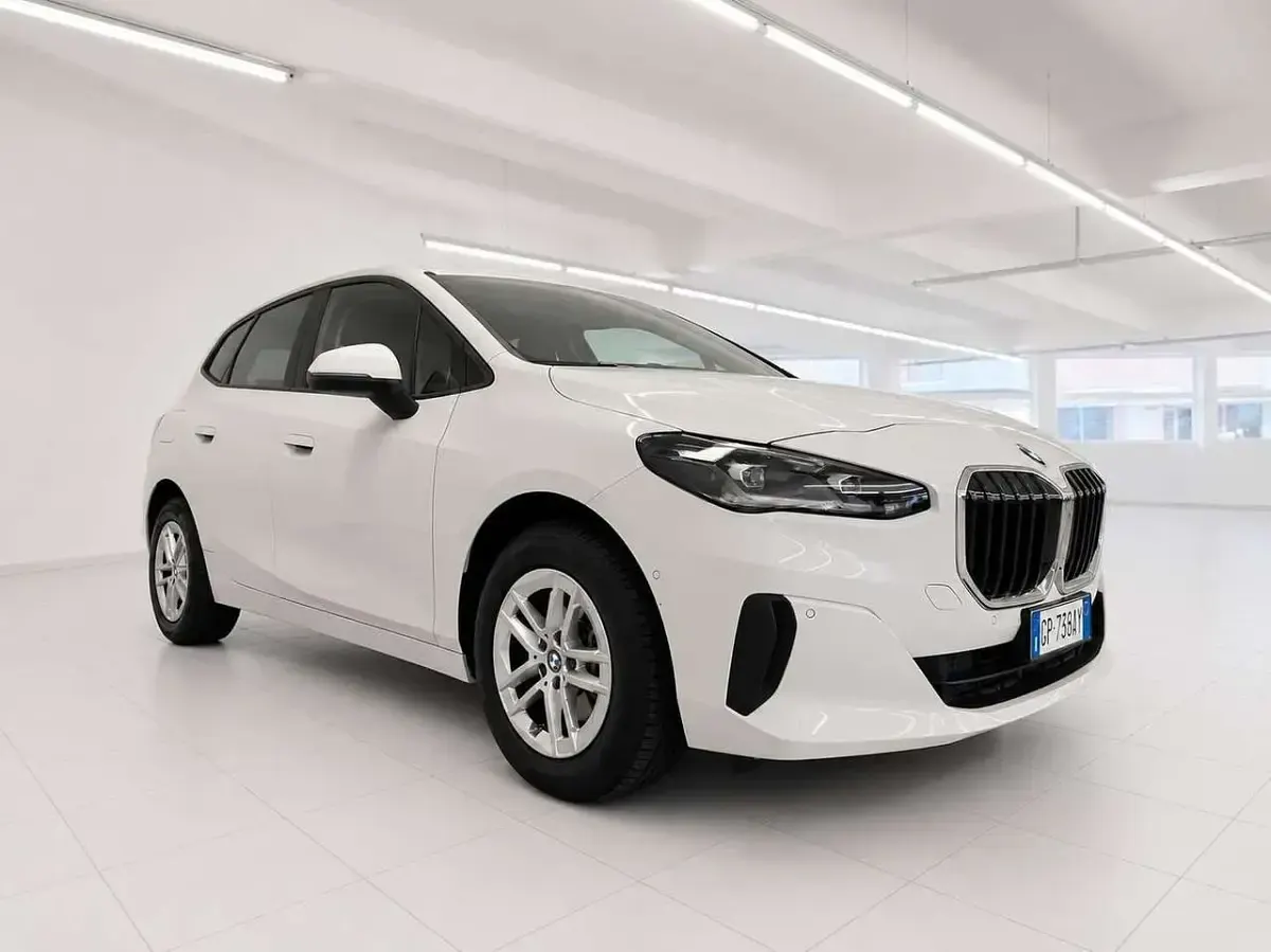 Usata BMW 220 Luxury Line 170 CV (125 kW) 2023 Bianco Coupé