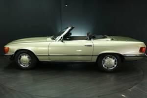 Usata Mercedes SL380 218 CV (160 kW) 1984 Verde Cabrio