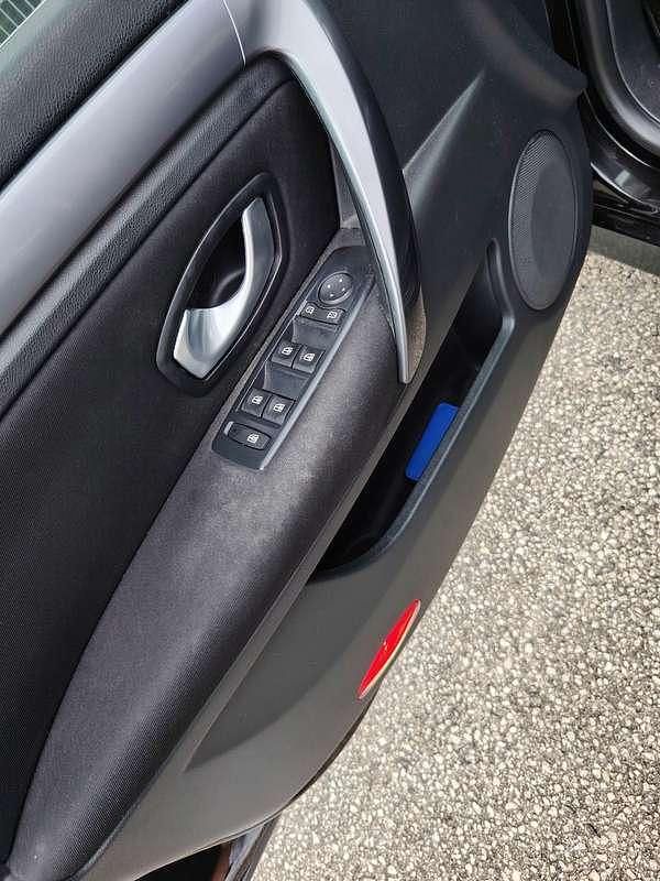 Usata Renault Laguna III Techno 150 CV (110 kW) 2010 Station wagon