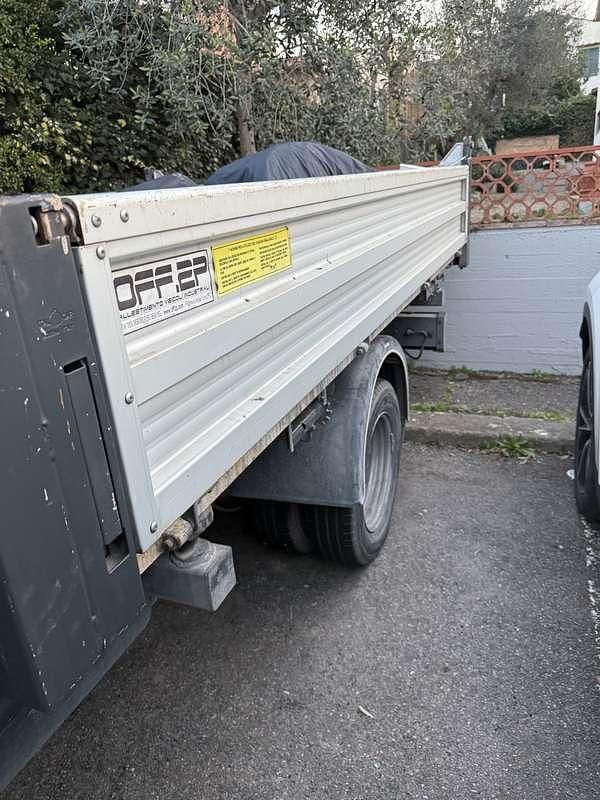 Usata Iveco Daily 136 CV (100 kW) 2024