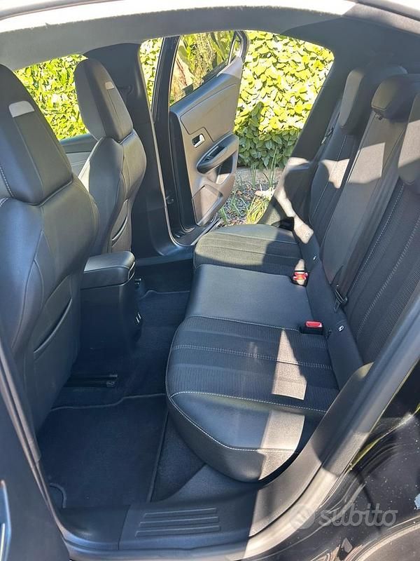 Usata Opel Mokka 74 CV (54 kW) 2021 Nero SUV