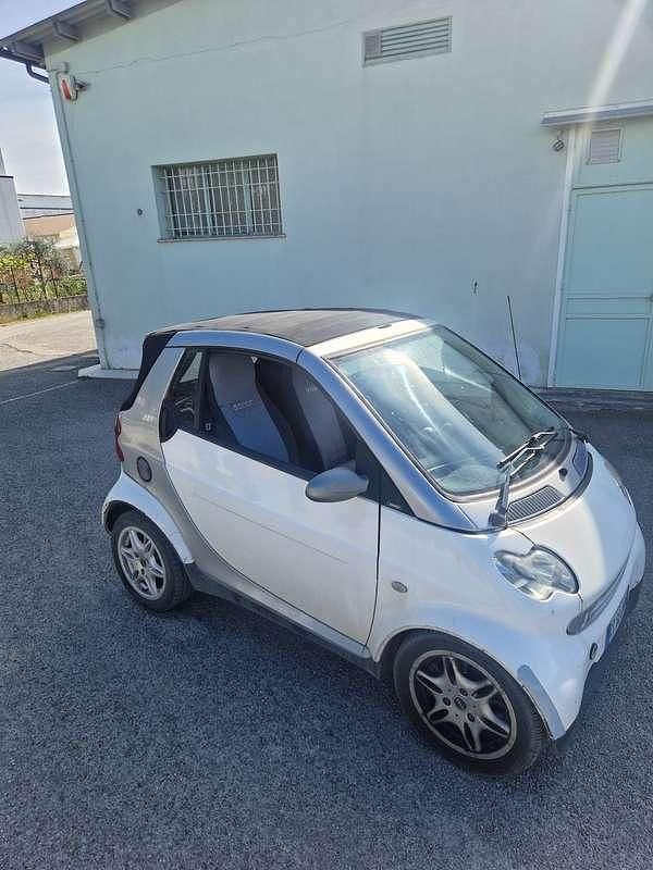 Usata Smart ForTwo Cabrio Passion 41 CV (30 kW) 2004 Cabrio
