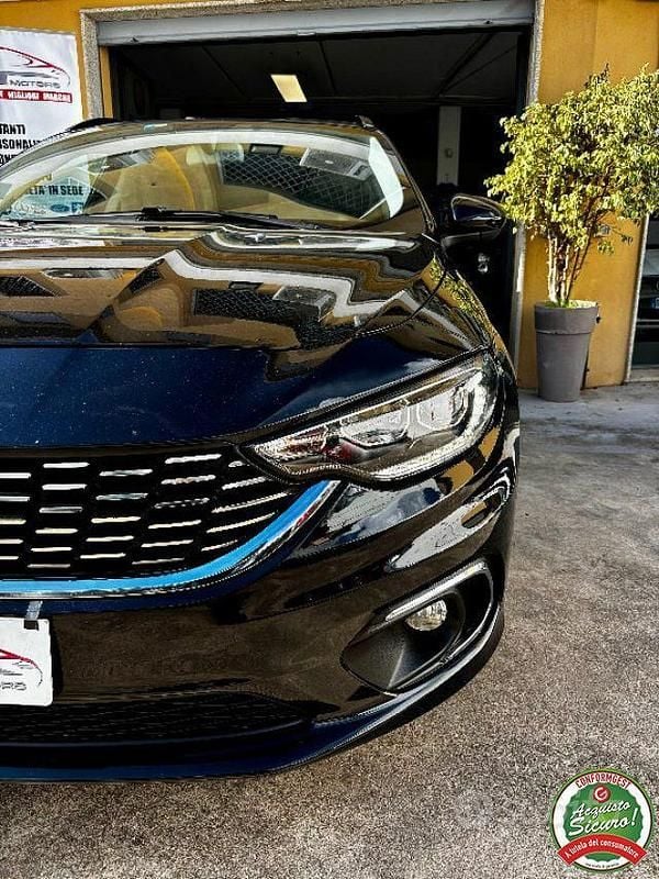 Usata Fiat Tipo Lounge 95 CV (69 kW) 2019 Nero Station wagon