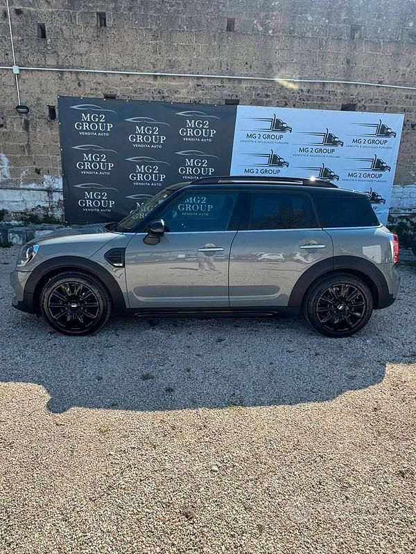 Usata Mini Cooper D Countryman 149 CV (109 kW) 2018 Verde SUV