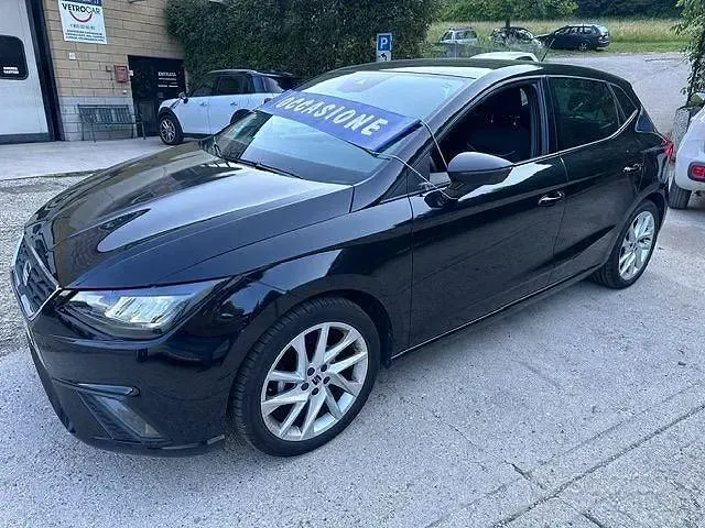Usata Seat Ibiza Business 95 CV (69 kW) 2025 Nero Utilitaria