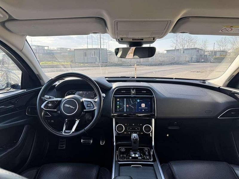 Usata Jaguar XE S 179 CV (131 kW) 2019 Berlina