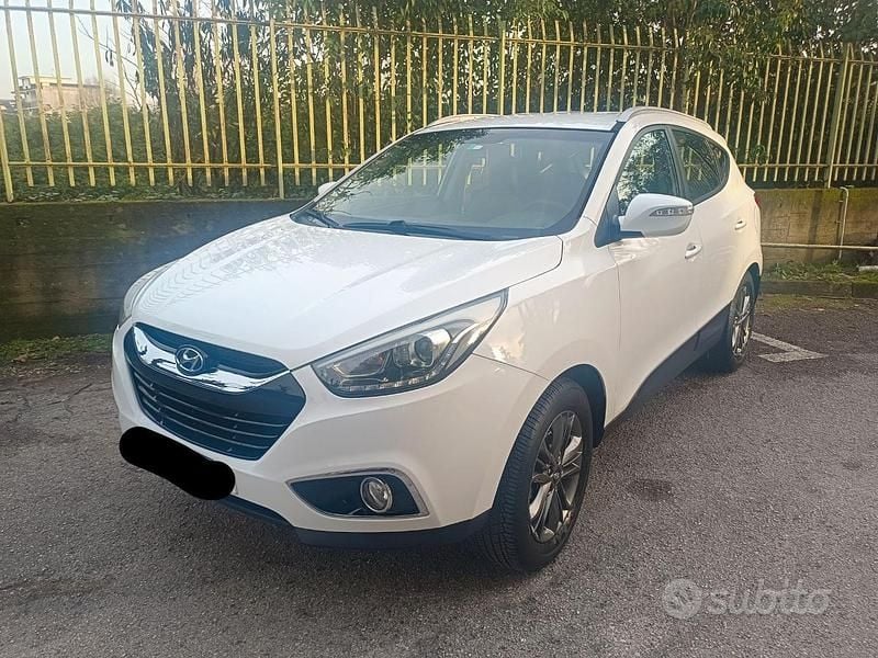 Bianco Usata 2015 Hyundai ix35 SUV | 6800 € (Ottimo prezzo) - Immagine 1/4