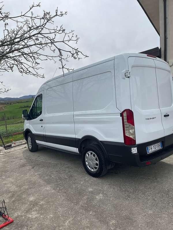 Usata Ford Transit 131 CV (96 kW) 2017 Bianco Furgone