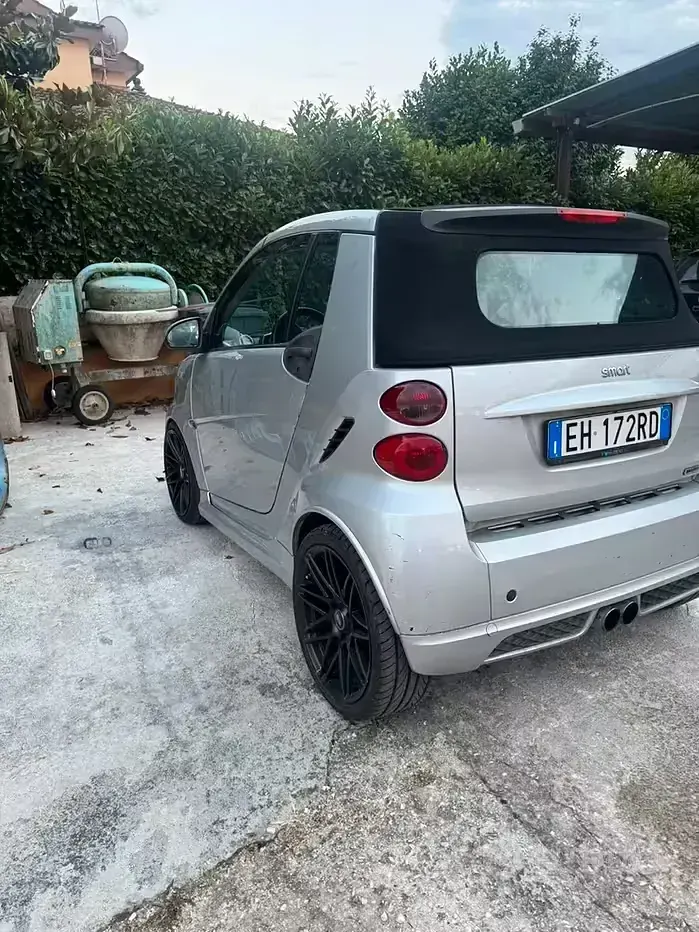 Usata Smart ForTwo Cabrio Brabus 102 CV (75 kW) 2011 Grigio Cabrio