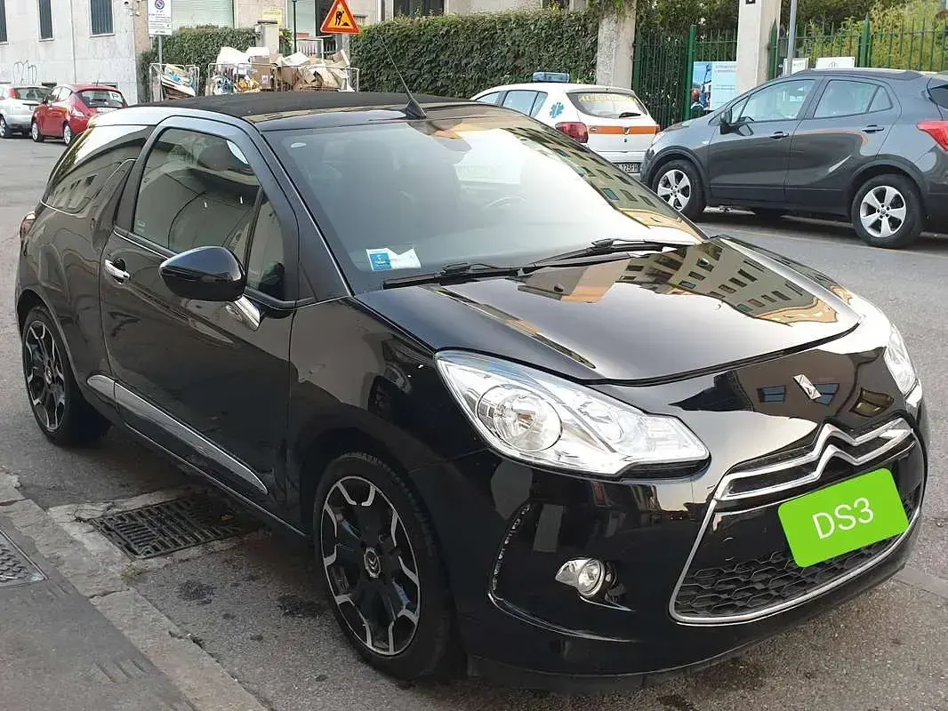 Usata Citroën DS3 Cabriolet Chic 82 CV (60 kW) 2014 Nero Cabrio