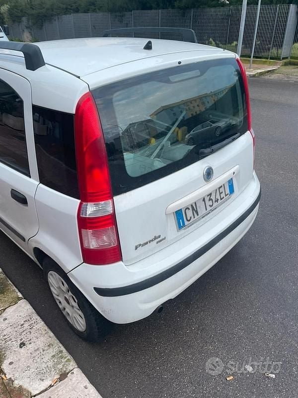 Usata Fiat Panda 45 CV (33 kW) 2004 Bianco Utilitaria