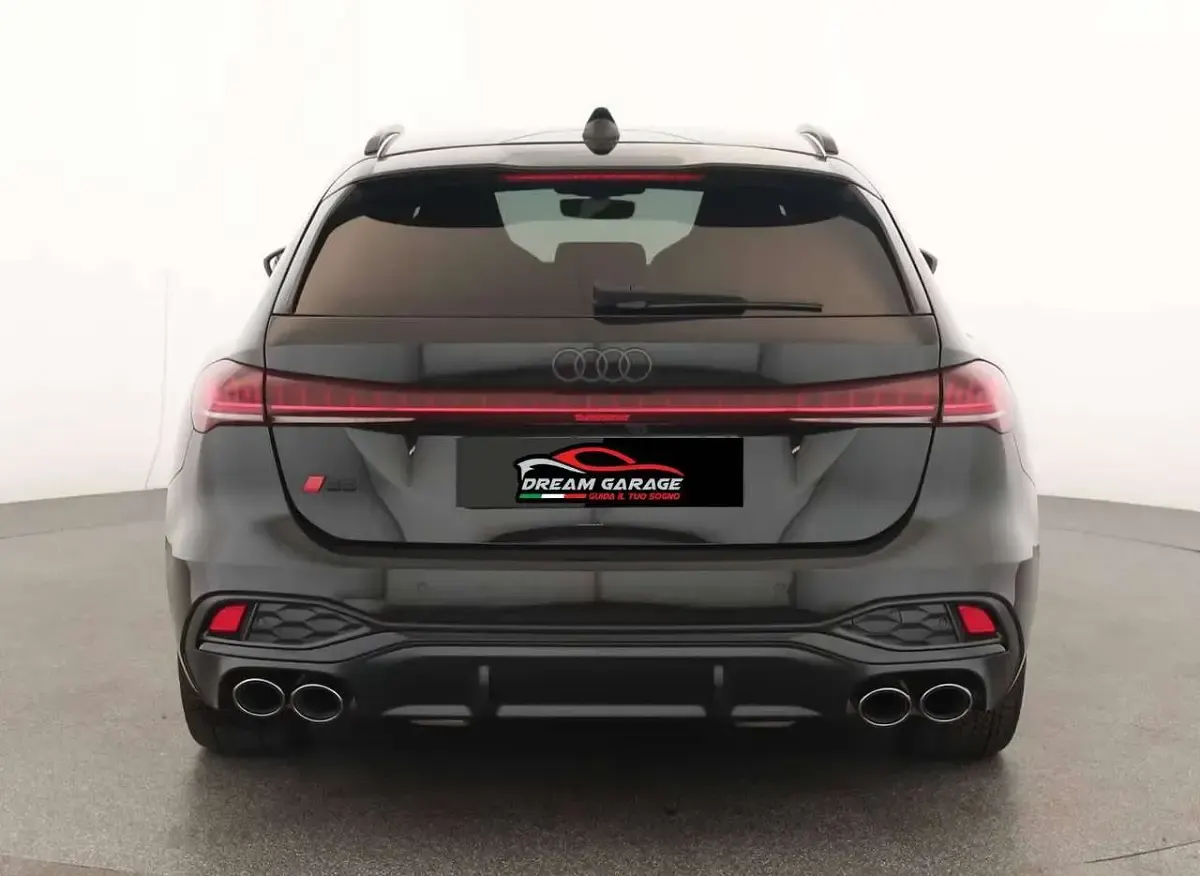 Usata Audi S5 Ambiente 367 CV (269 kW) 2025 Nero Station wagon