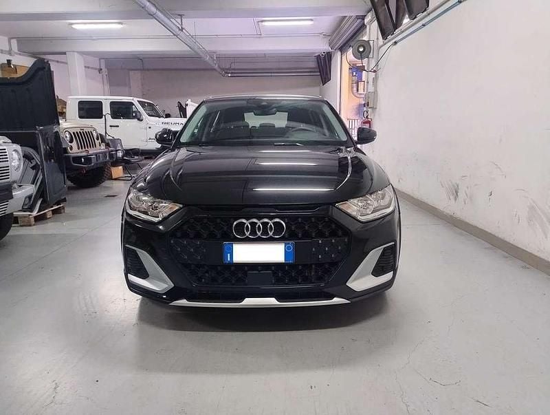 Usata Audi A1 Admired 110 CV (80 kW) 2022 Nero SUV