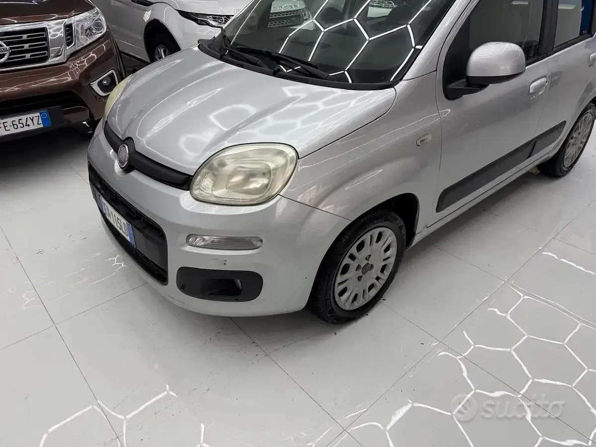 Usata Fiat Panda Lounge 69 CV (50 kW) 2012 Grigio Utilitaria