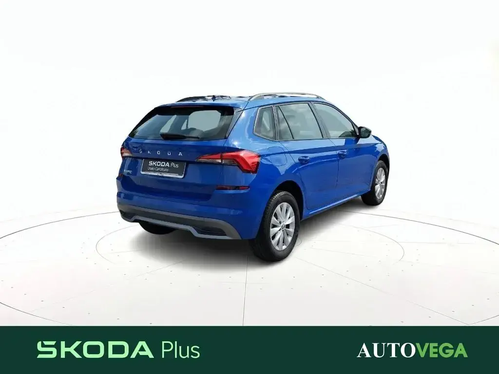 Usata Skoda Kamiq Ambition 110 CV (80 kW) 2022 Blu pastello SUV