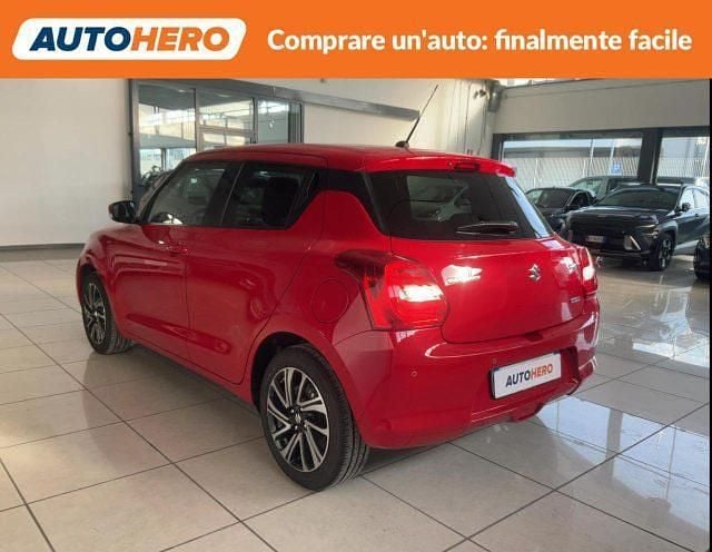 Usata Suzuki Swift 82 CV (60 kW) 2022 Rosso Berlina