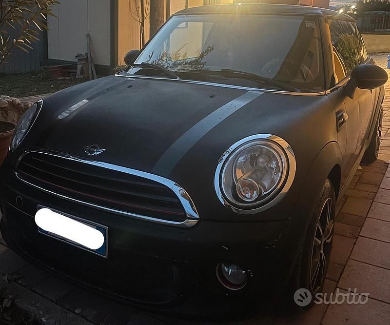 Usata Mini Cooper Coupé 90 CV (66 kW) 2013 Nero Coupé