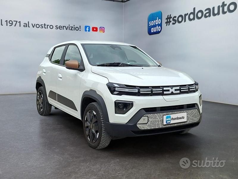 Usata Dacia Spring Extreme 47 kW (65 CV) 2024 Bianco Utilitaria