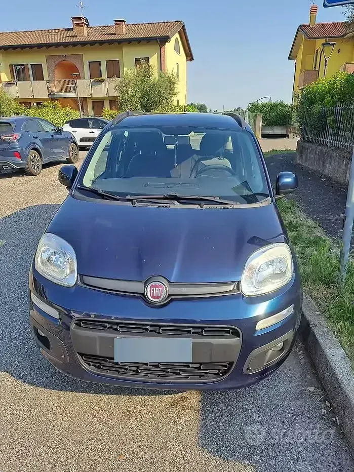 Usata Fiat Panda 69 CV (50 kW) 2015 Blu Utilitaria