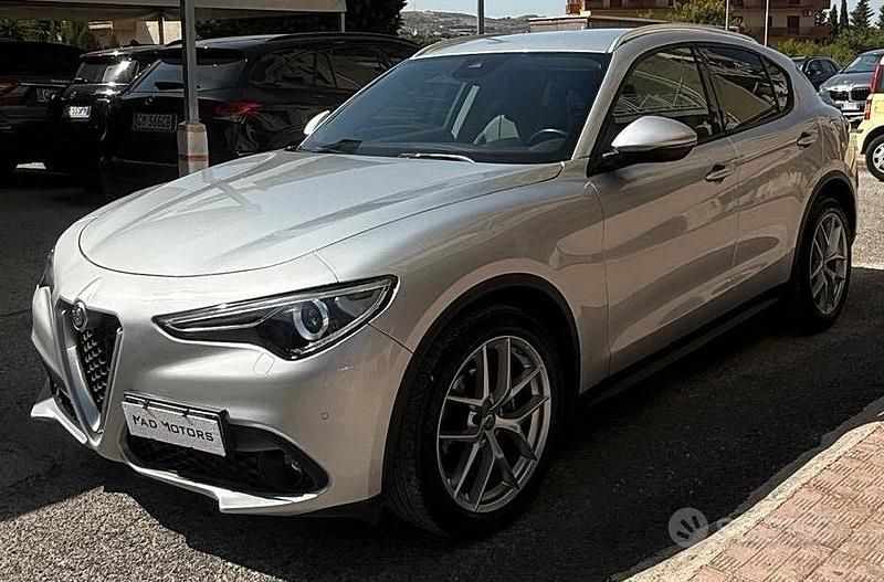 Usata Alfa Romeo Stelvio Executive 190 CV (139 kW) 2021 Grigio SUV