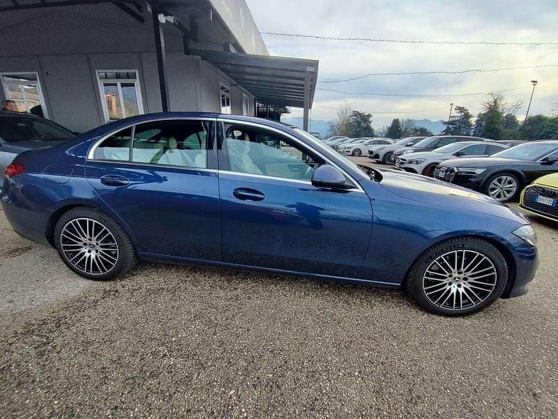 Usata Mercedes C220 Premium Plus 200 CV (147 kW) 2023 Nero Berlina
