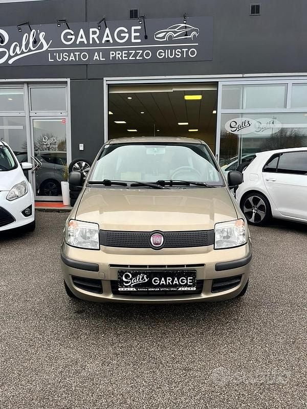 Marrone Usata 2011 Fiat Panda Dynamic Tre volumi | 3650 € (Ottimo prezzo) - Immagine 1/4