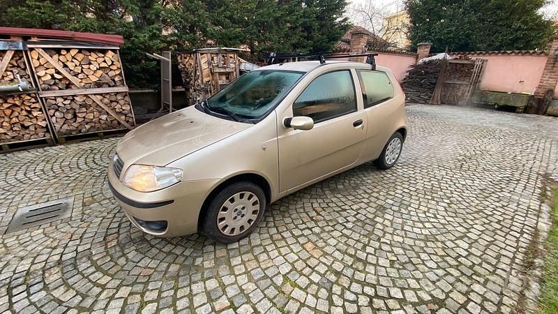 Usata Fiat Punto Classica 60 CV (44 kW) 2007 Giallo Berlina