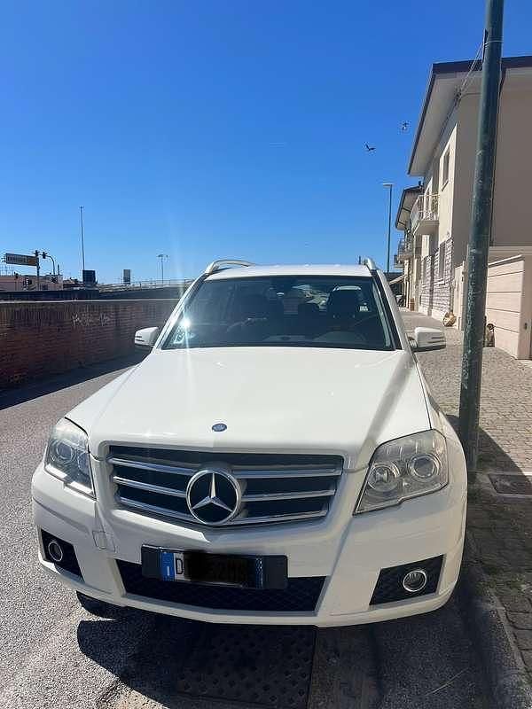 Usata Mercedes GLK220 170 CV (125 kW) 2009 Bianco SUV