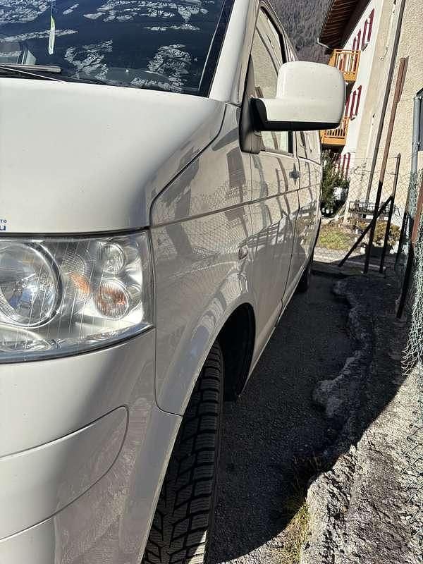 Usata VW Caravelle 131 CV (96 kW) 2009
