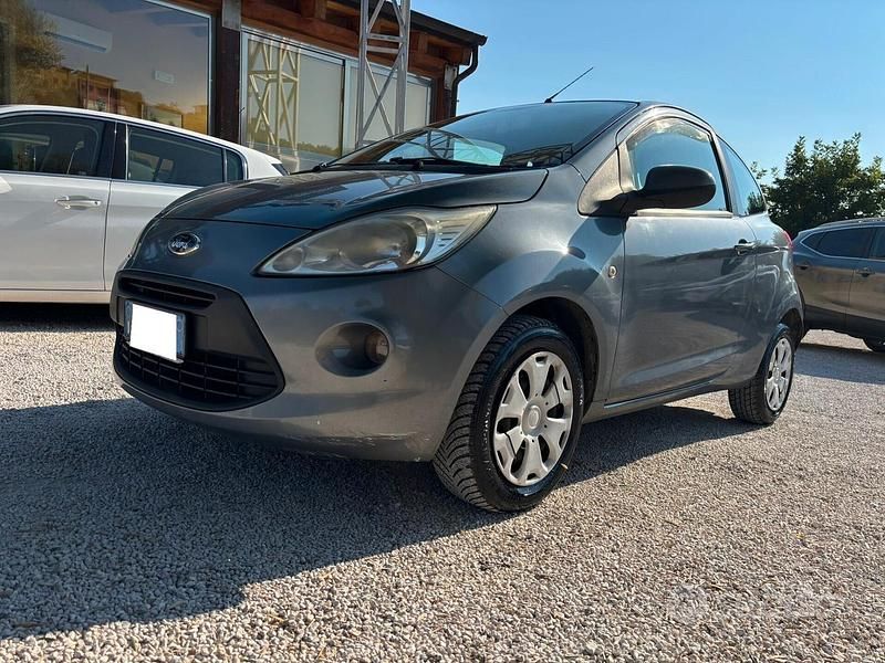 Usata Ford Ka 75 CV (55 kW) 2011 Grigio Utilitaria