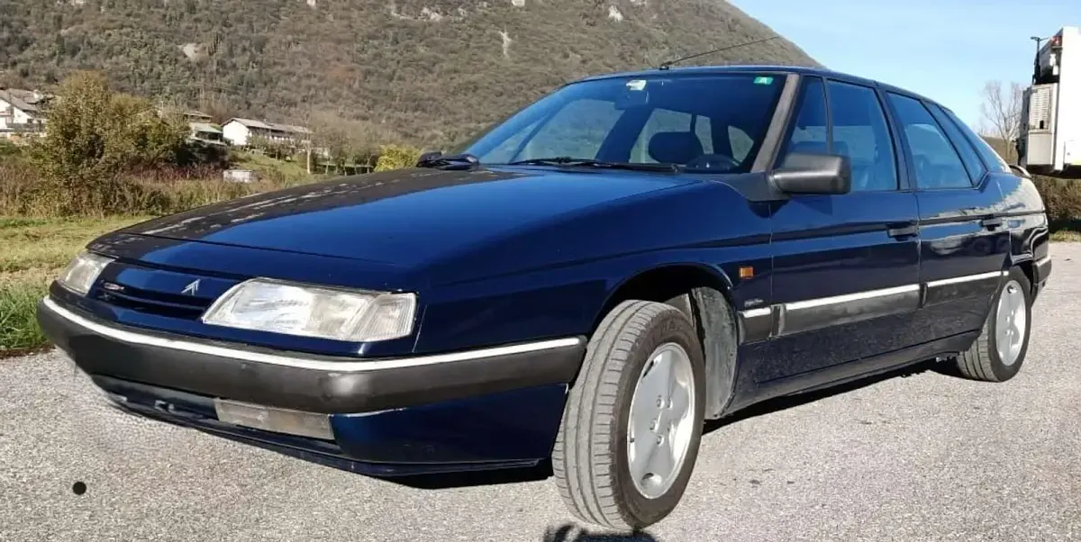 Usata Citroën XM 121 CV (88 kW) 1992 Blu/azzurro Berlina