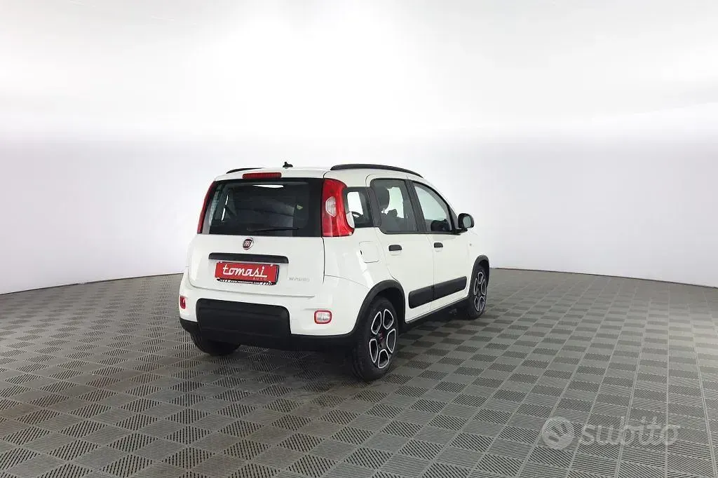 Usata Fiat Panda City Life 69 CV (50 kW) 2021 Bianco gelato Utilitaria