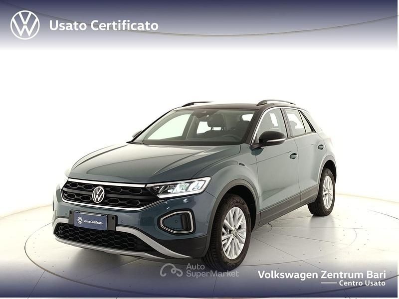 Blu Usata 2023 VW T-Roc Life SUV | 22.800 € (Buon prezzo) - Immagine 1/4
