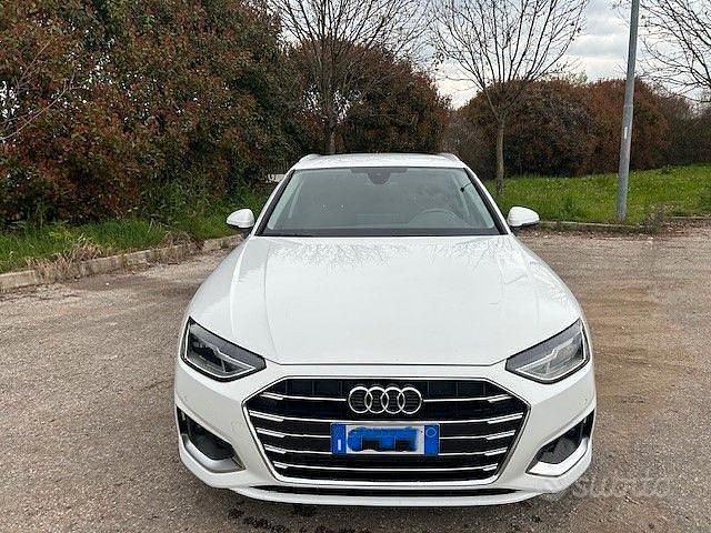 Käytetty Audi A4 Advanced 170 HP (125 kW) 2021 Farmari