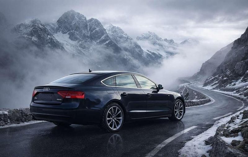 Usata Audi A5 Sportback Ambiente 177 CV (130 kW) 2012 Blu/azzurro Utilitaria